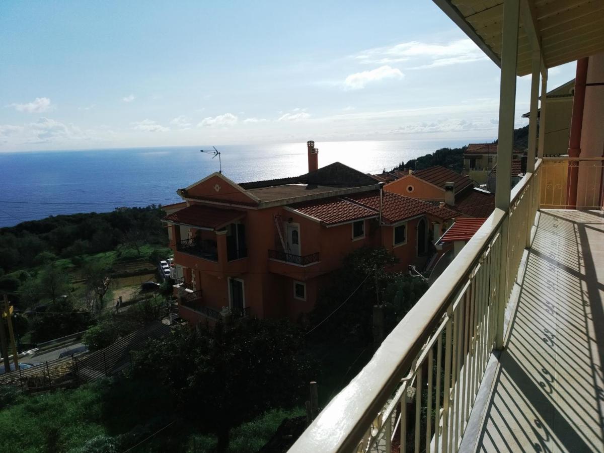 Traditional Panoramic Sea View House Lakones Exterior photo